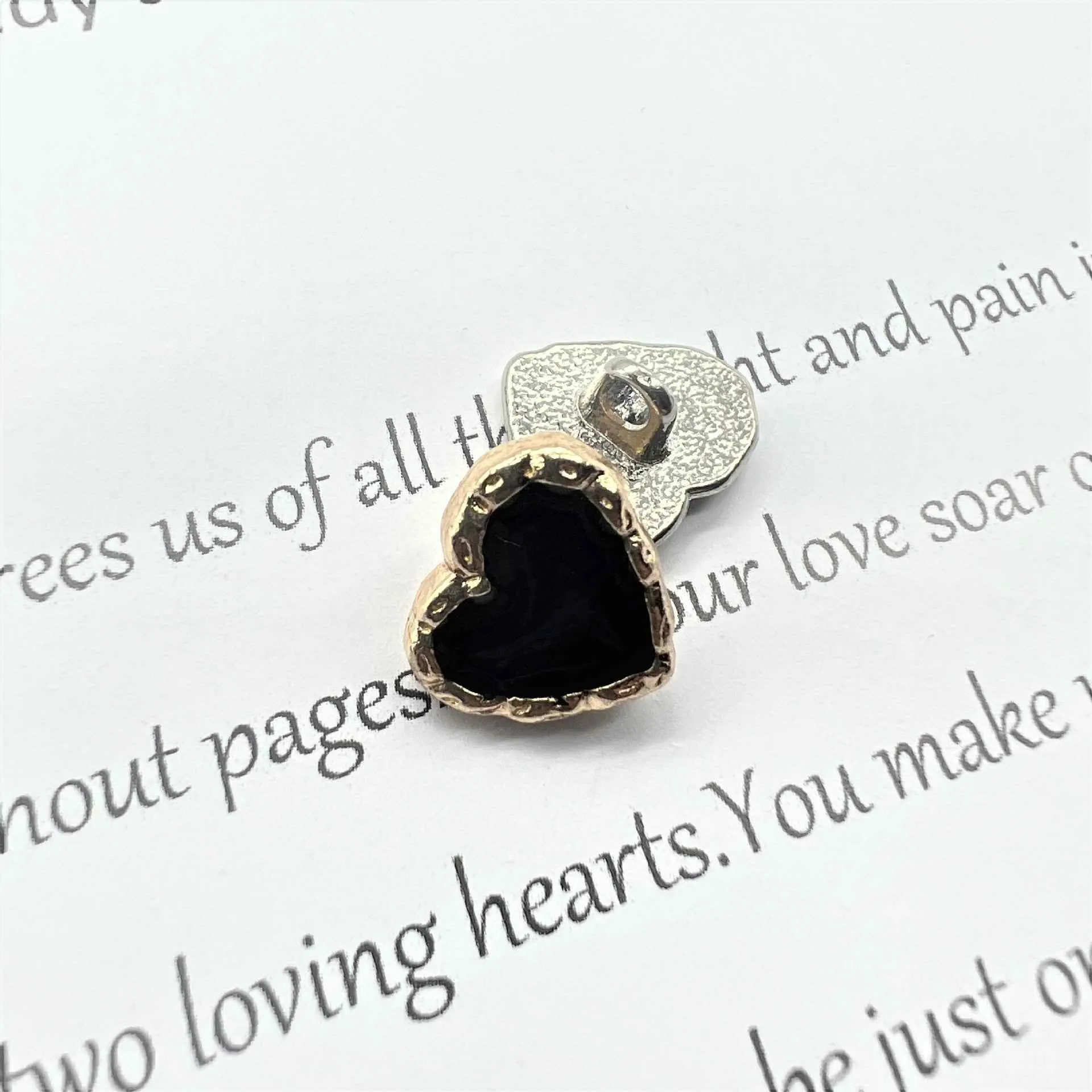 20L (12.5mm) Vintage British-Style Heart Shank Buttons 48 Pack