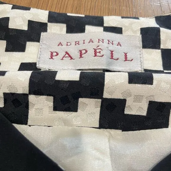 Adrianna Papell 100% silk Black and White Geometric Jacket- Size 8 roughly