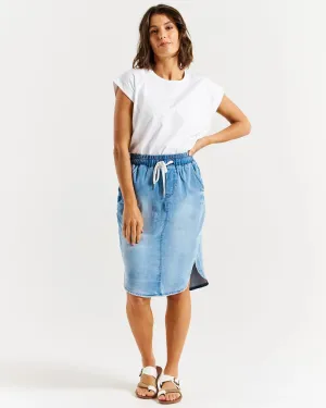 Betty Basics - Alina Denim Skirt - Denim Blue