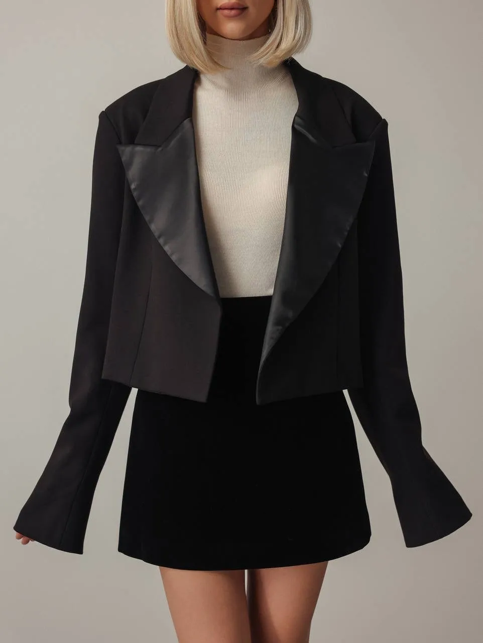 Black Cropped Blazer Jacket