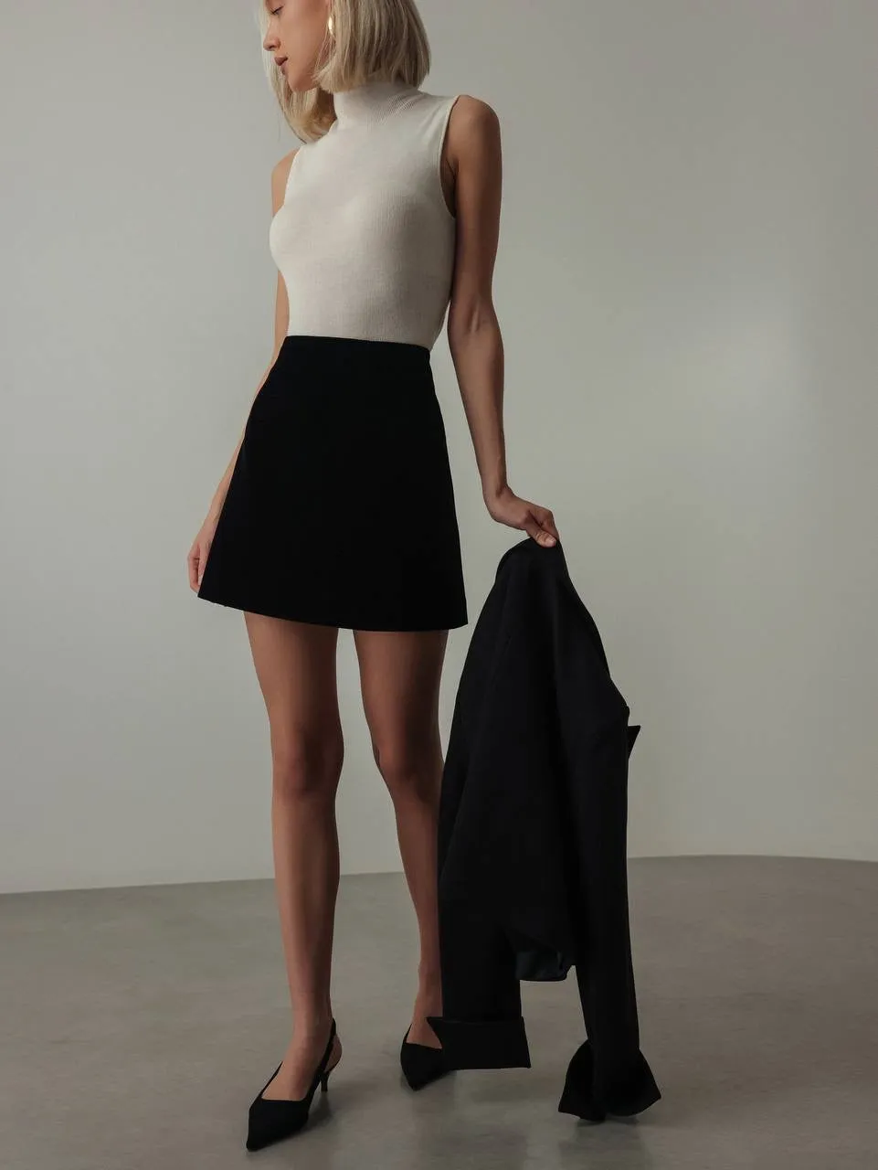 Black Cropped Blazer Jacket