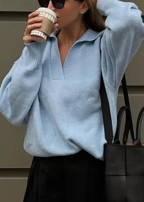 Blue CollaRed Pullover - Casual Sophistication