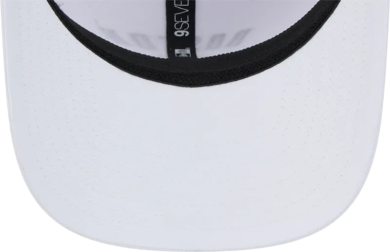 Boston Bruins 9SEVENTY Stretch Snap White