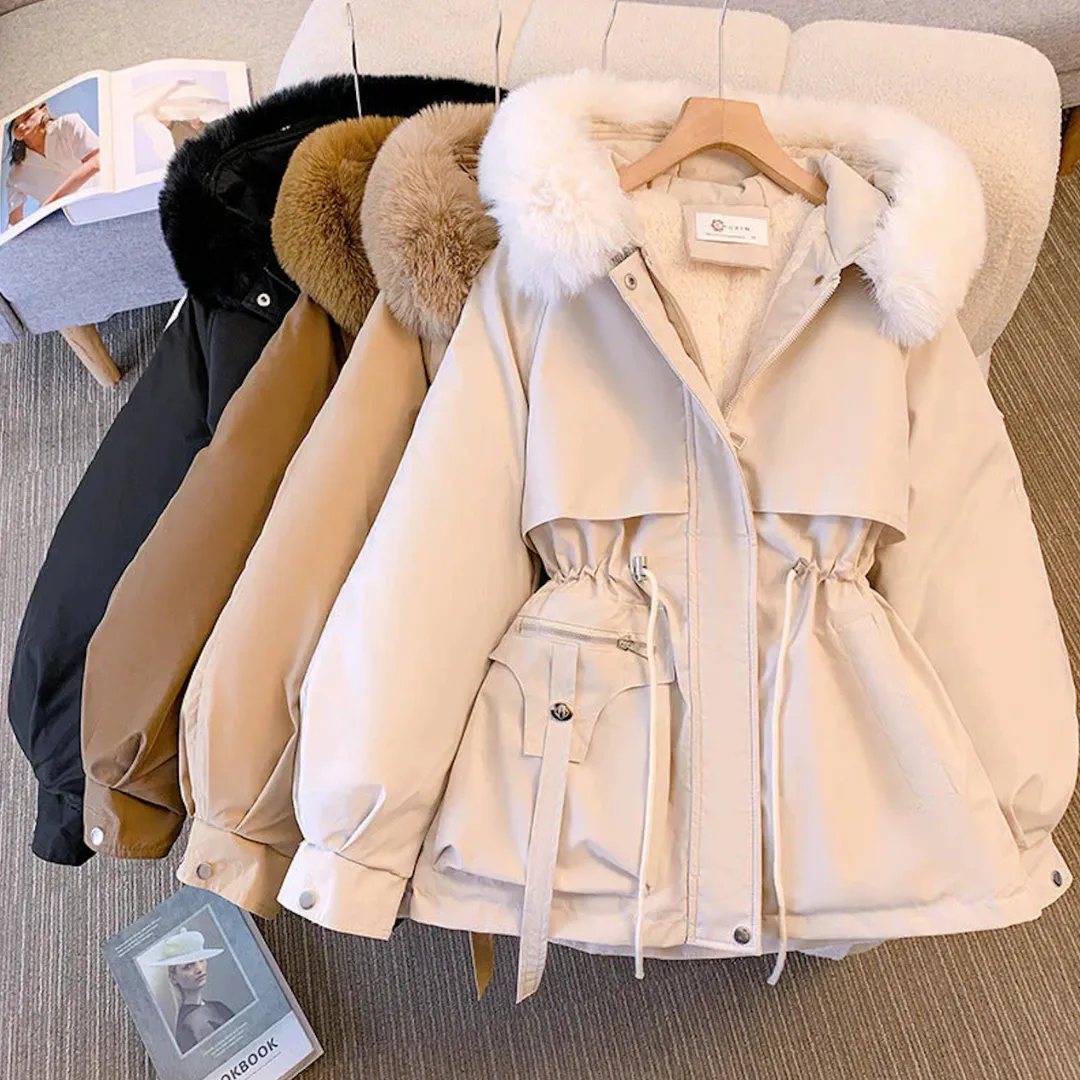 BROOKE | ELEGANT PUFFER WITH FUR COLLAR