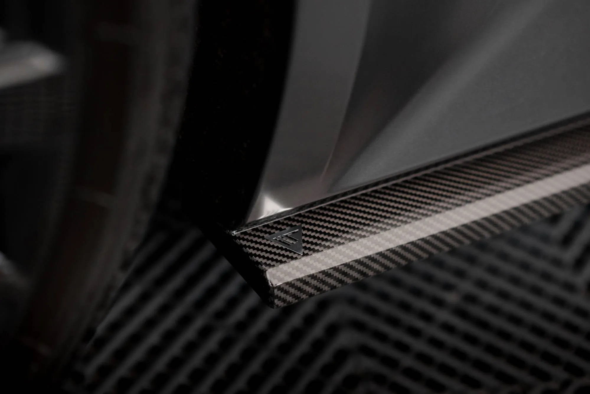Carbon Fiber Side Skirts Audi RS6 C8 / RS7 C8