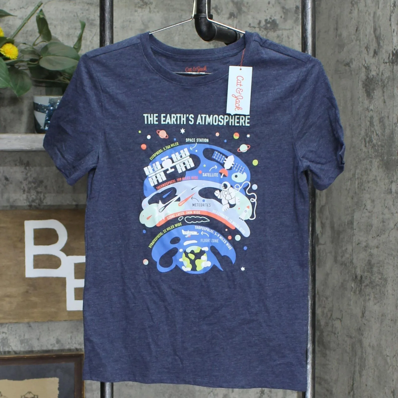 Cat & Jack Boys' 'The Earth's Atmosphere' Graphic Short Sleeve T-Shirt