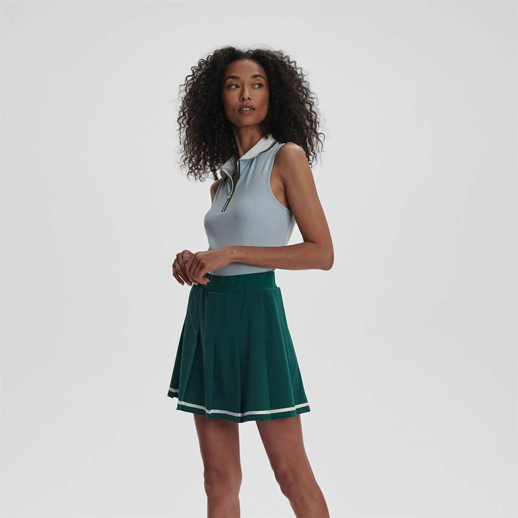 Clarendon 2.0 16 Inch High Rise Skort Forest/White