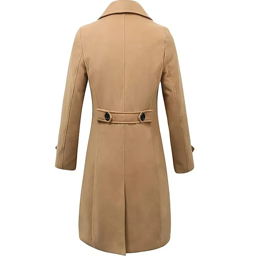 Elegant men's wool coat for cool days