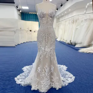 Elegant Mermaid Tulle Lace Wedding Dress with Spaghetti Strap