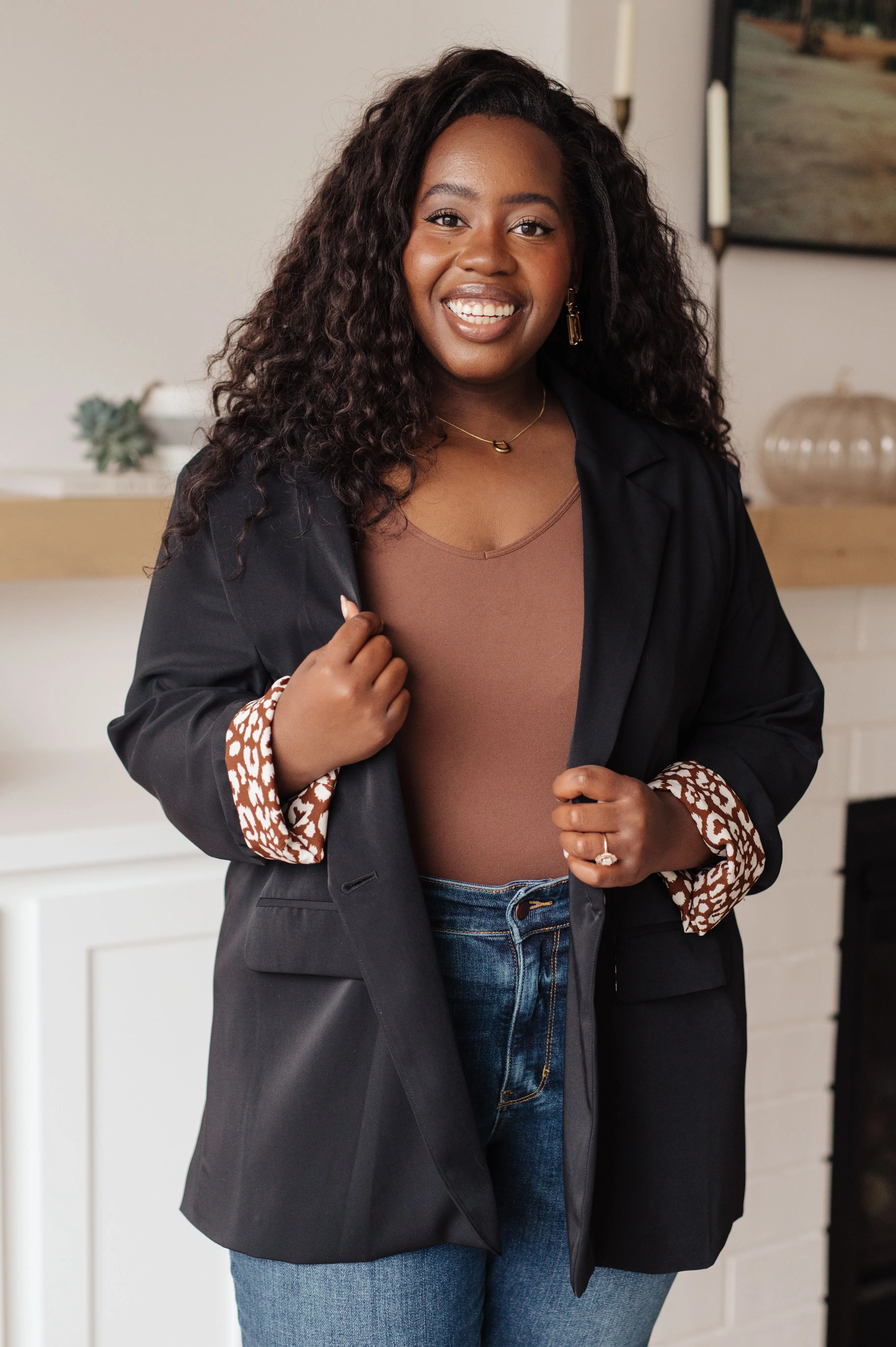 Evelyn Blazer – Black Tailored Cheetah-Lined Blazer