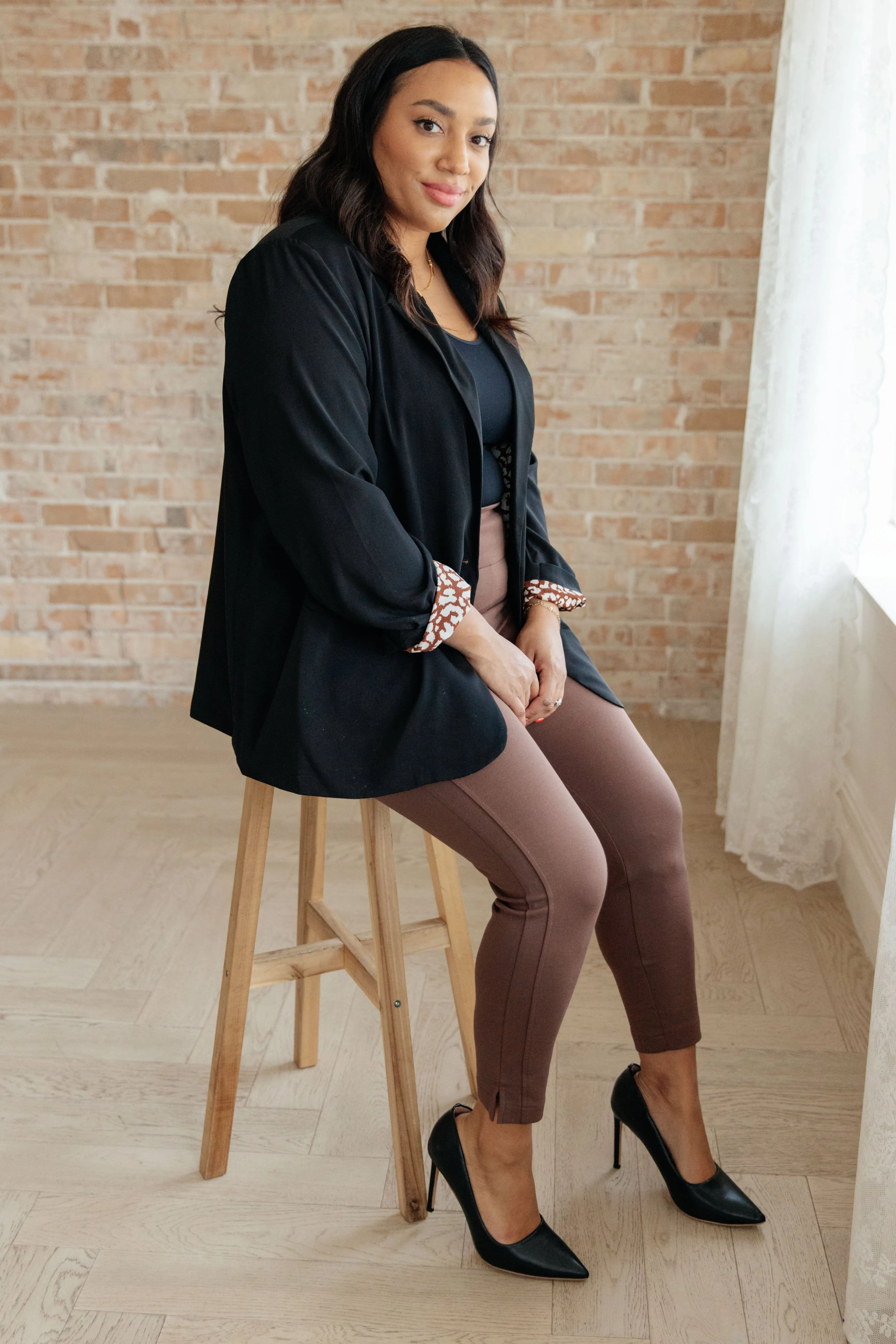 Evelyn Blazer – Black Tailored Cheetah-Lined Blazer