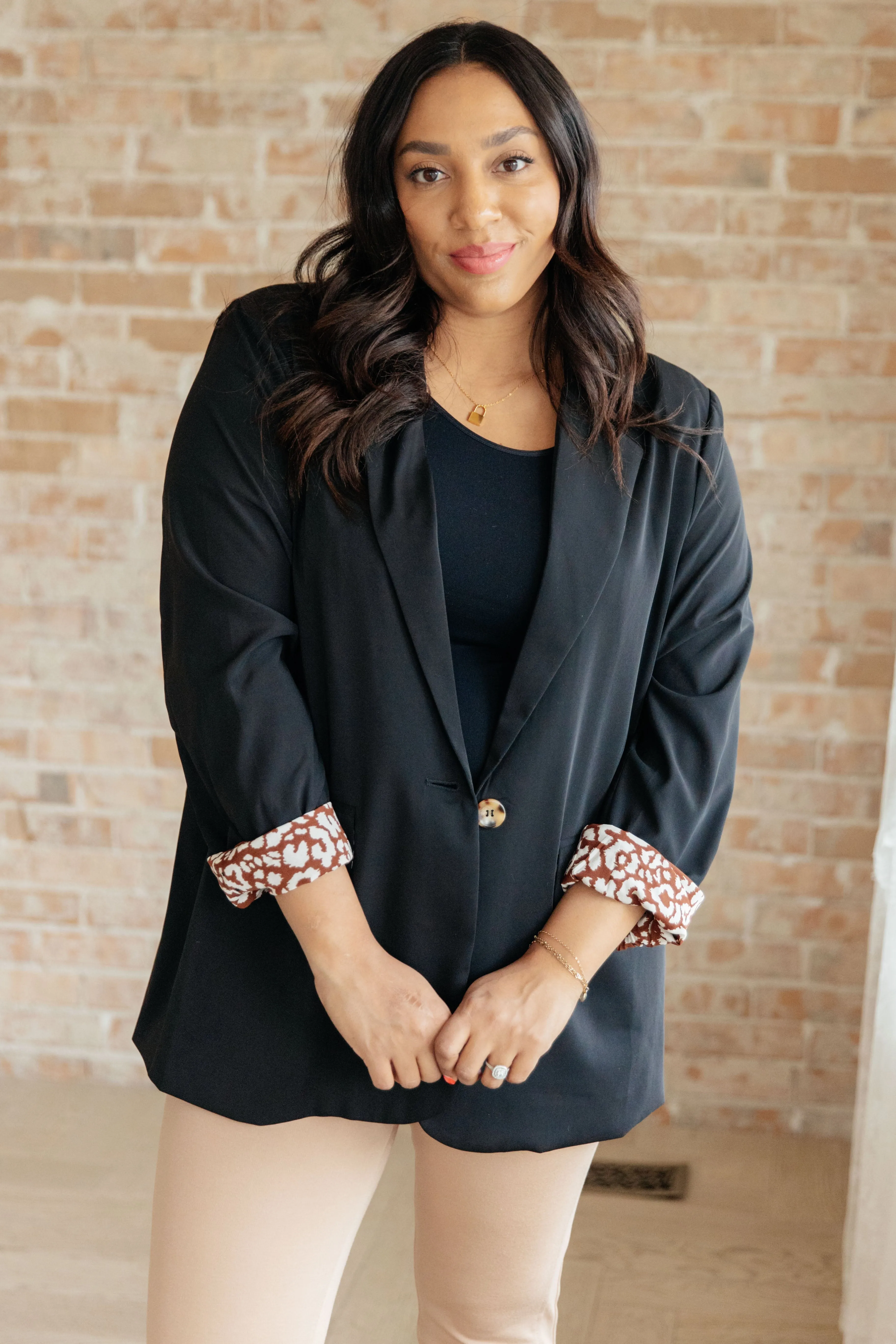 Evelyn Blazer – Black Tailored Cheetah-Lined Blazer