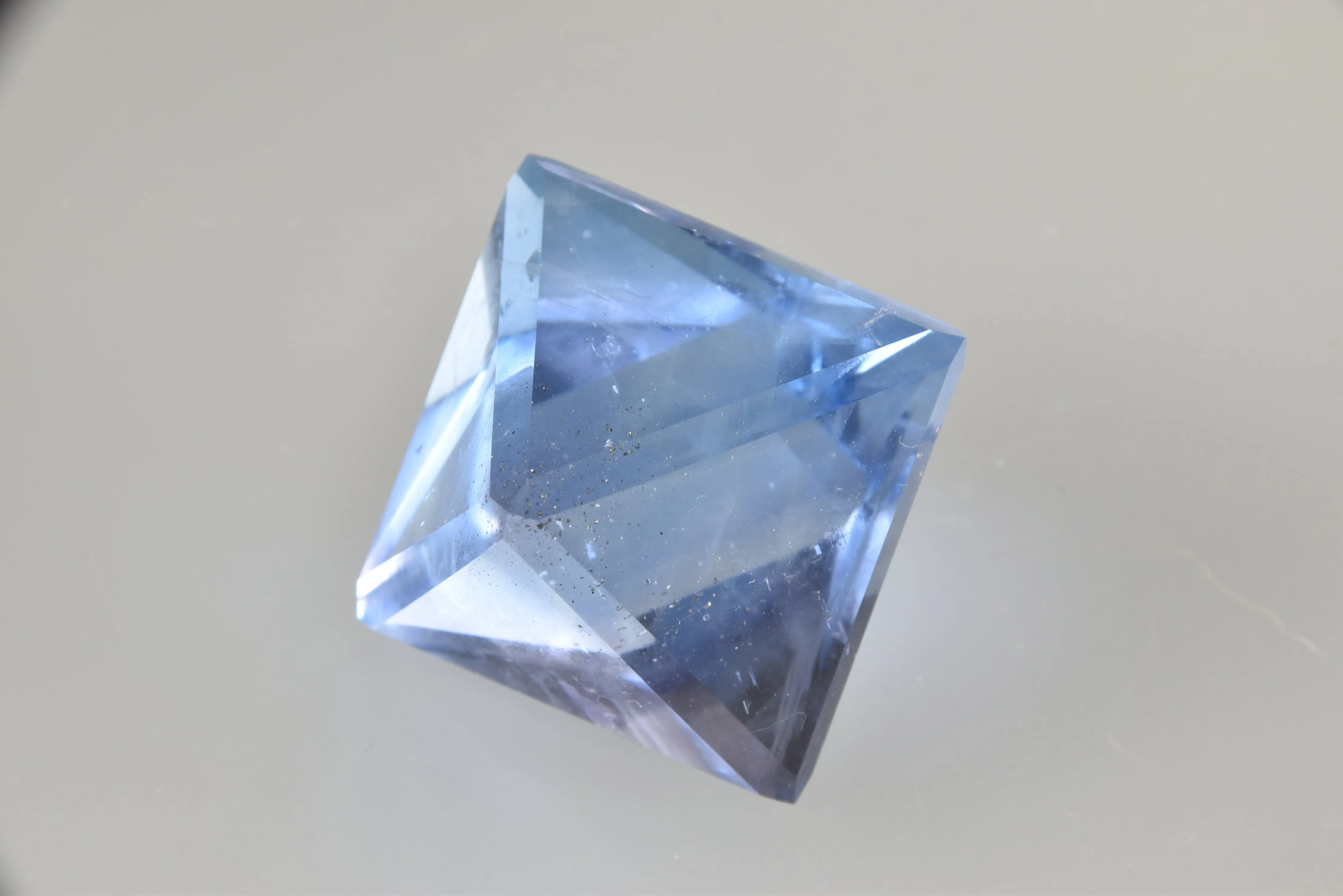 Fluorite, Denton Mine, Harris Creek District, Southern Illinois 2.6 cm on edge $185. 10/19