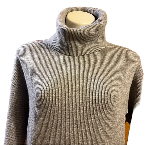 FREE PEOPLE softly structured chunky knit oversized turtleneck sweater-