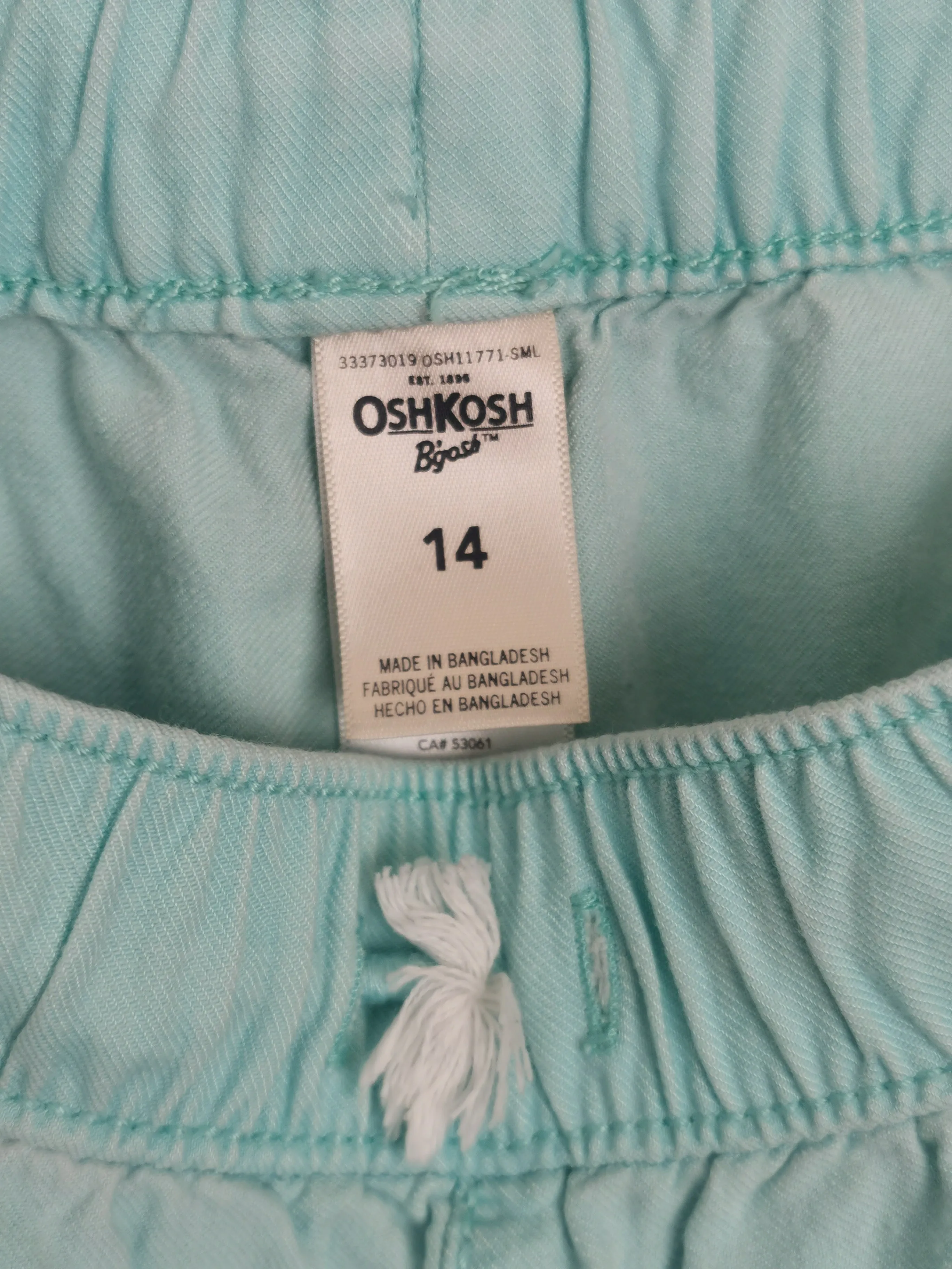 GIRL SIZE 14 YEARS - OSHKOSH & CHILDREN'S PLACE, 2 Pack Casual Shorts VGUC B15