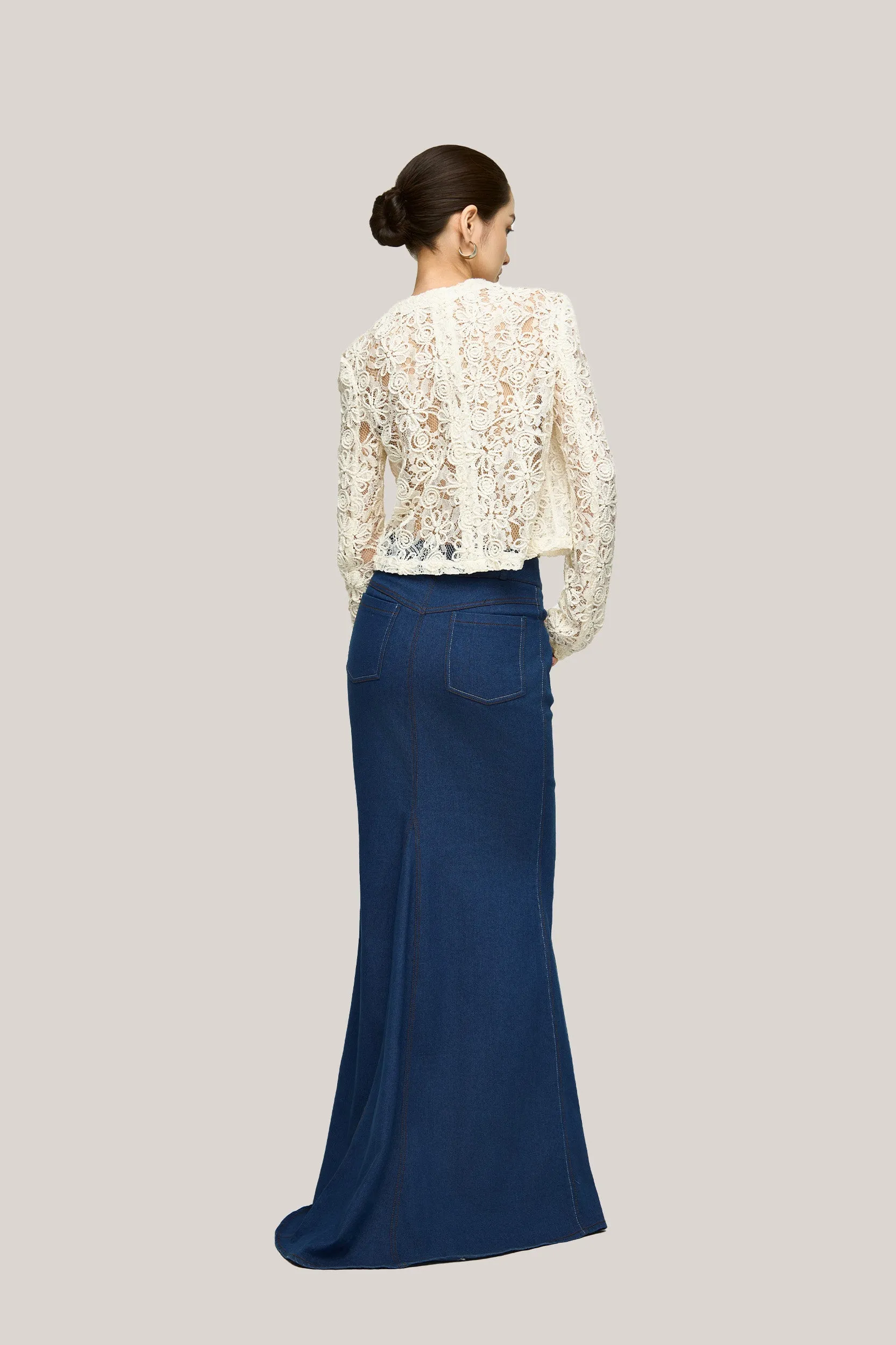 HOBB • Lacen Cropped Long Sleeved Lace Jacket