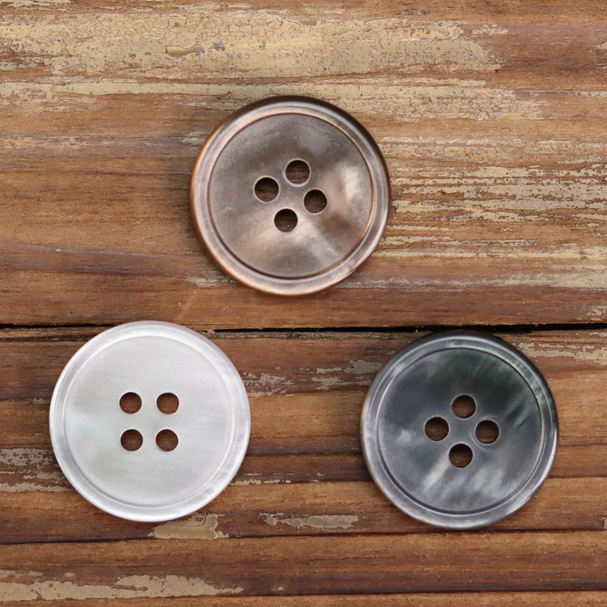 Imitation Shell Fine-Edged Resin Buttons for Jackets 60 Pack (6 Sizes)