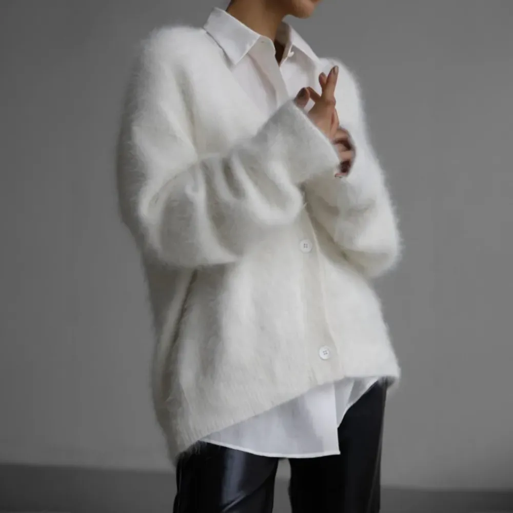 KIARA™ - Soft Buttoned Sweater