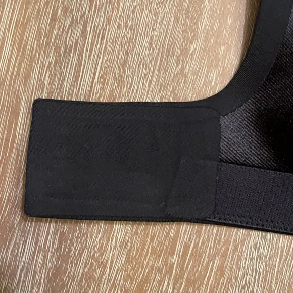 Lululemon Black Bra Size 34DD High Support