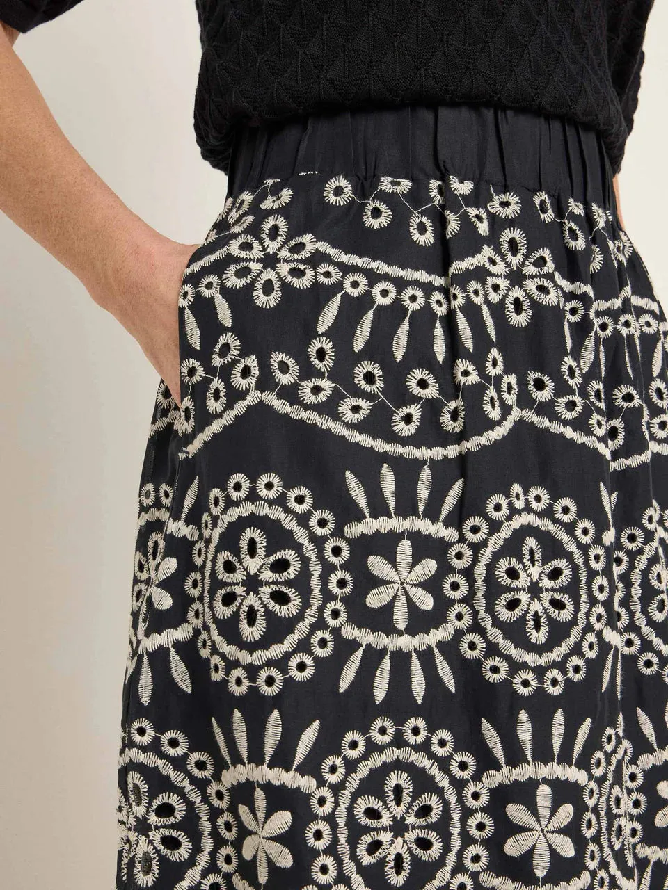 maxi skirt with embroidery