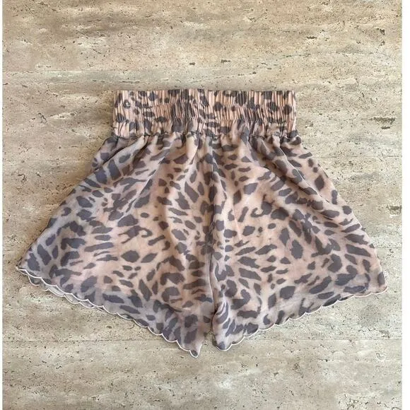 NEW NWT Generation Love Revolve Bianca Shorts Soft Leopard size XS