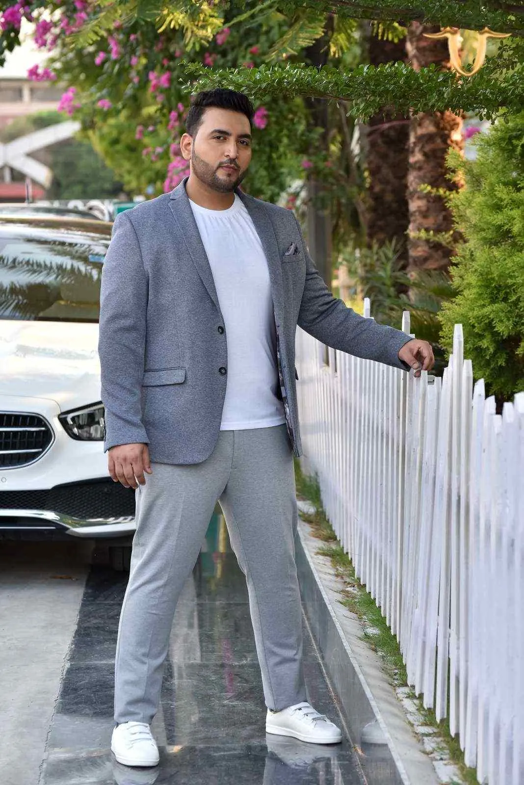 Plus Size of Grey Stretch Knitted Blazer