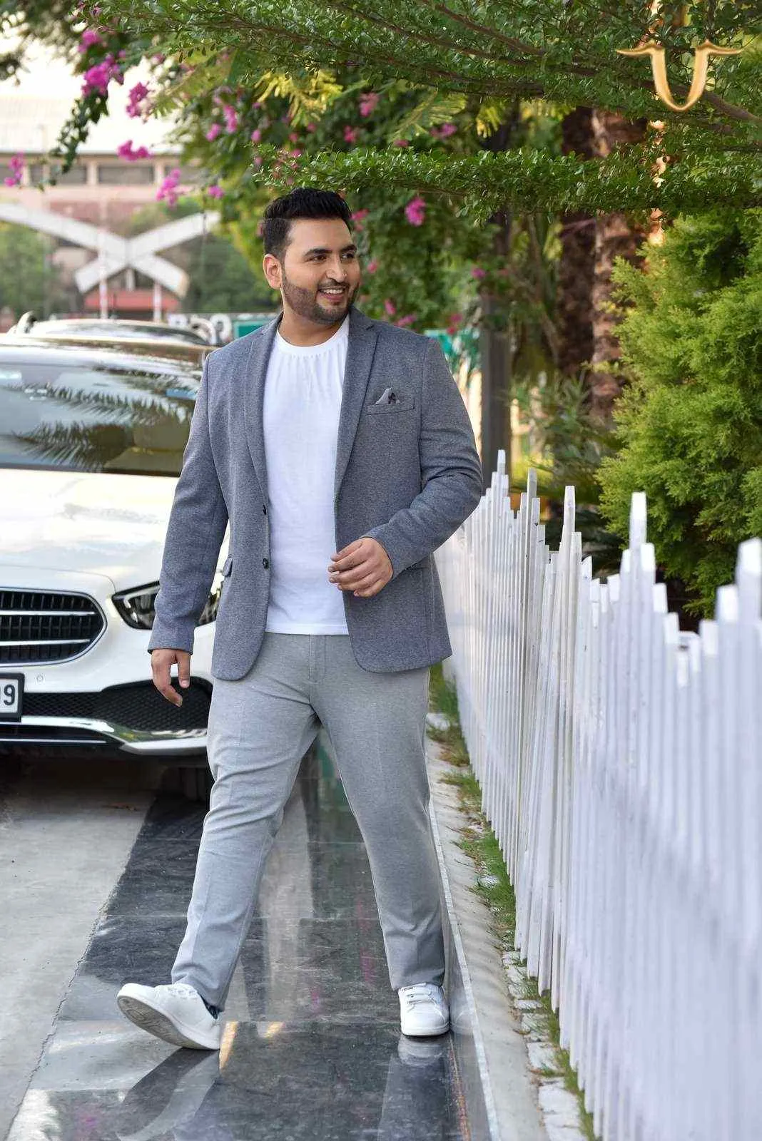 Plus Size of Grey Stretch Knitted Blazer