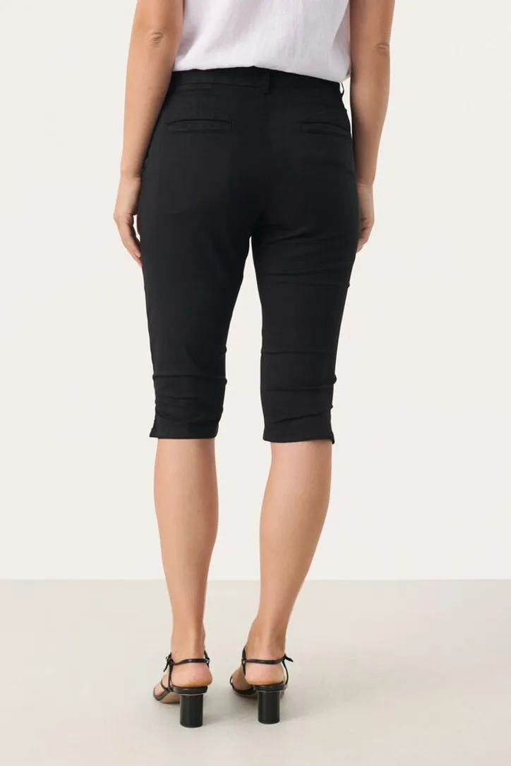 Renata Capri Pants - Black