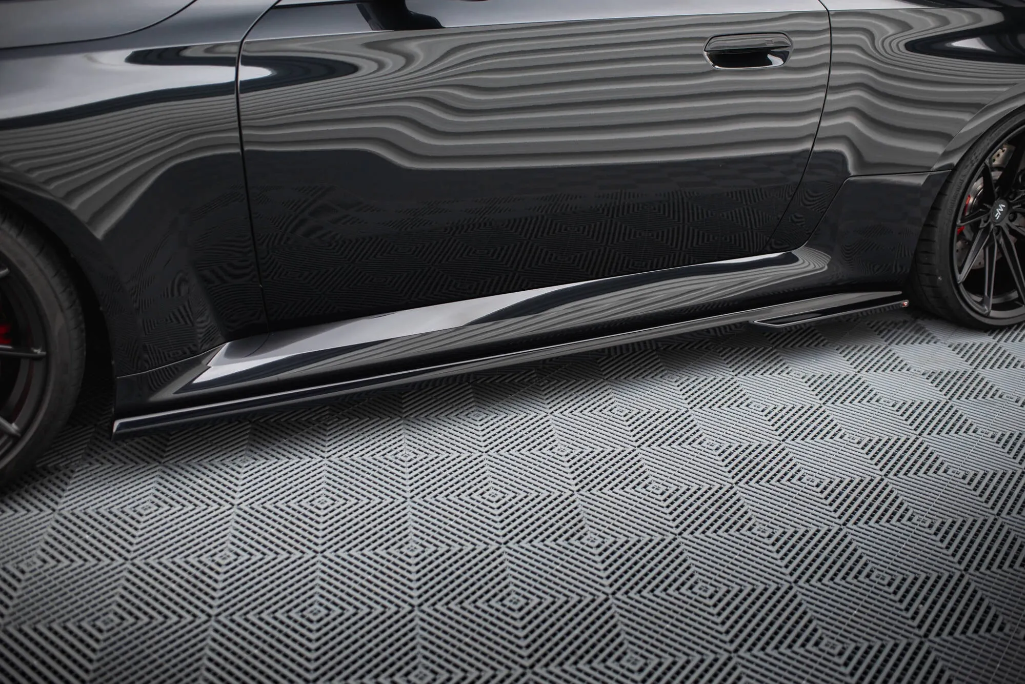 Side Skirts Diffusers V.1 BMW M2 G87