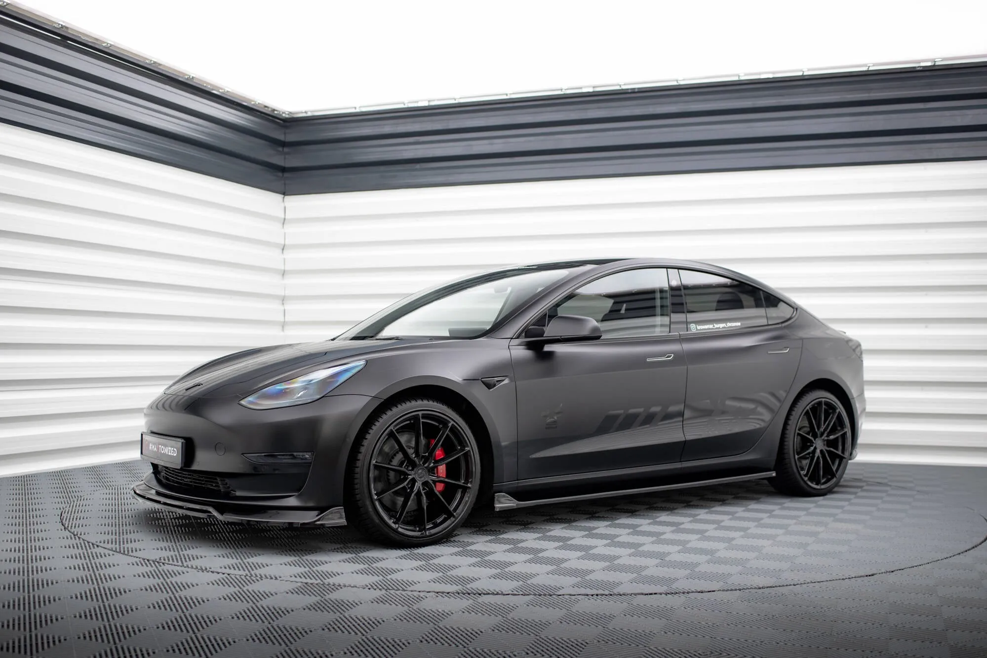 Side Skirts Diffusers V.2 Tesla Model 3