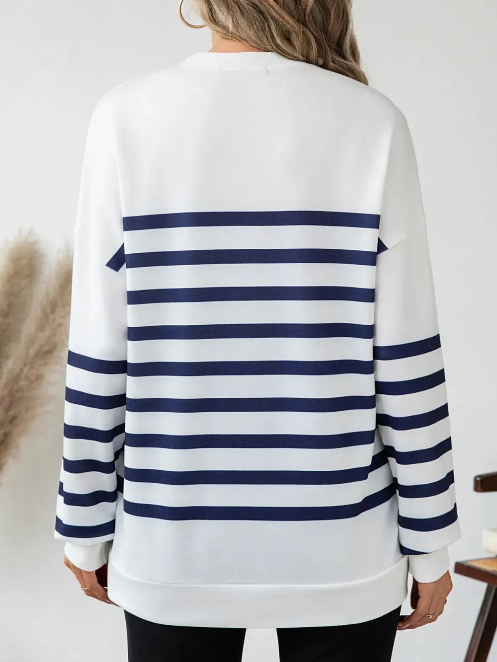 Striped Round Neck Long Sleeve T-Shirt for Casual Wear