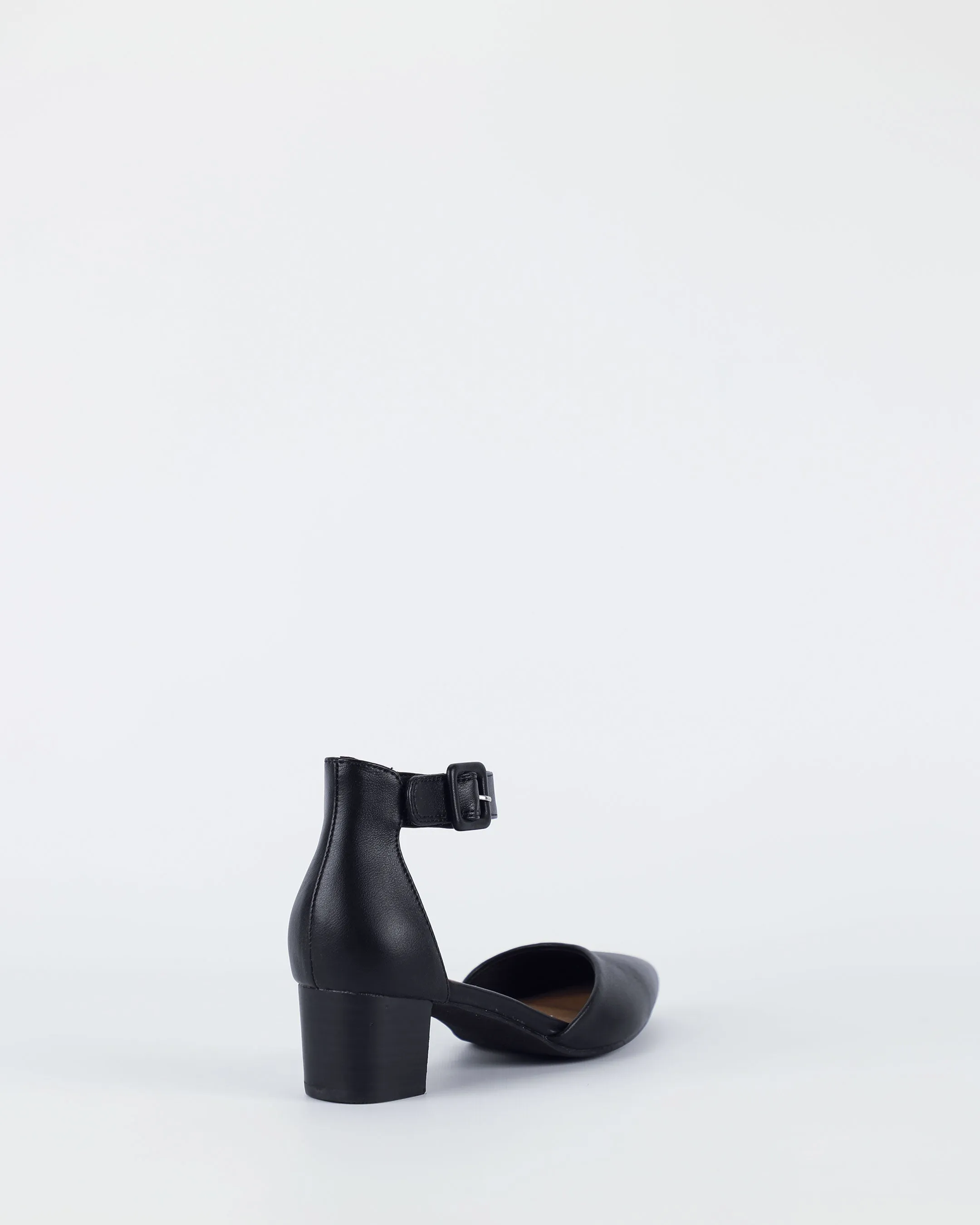 Tasman - Black