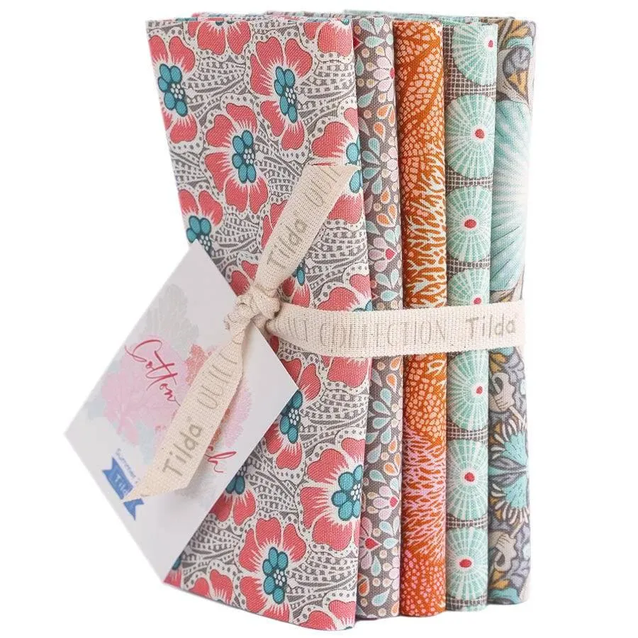 Tilda Cotton Beach - Fat Quarter Pack - Grey (5)