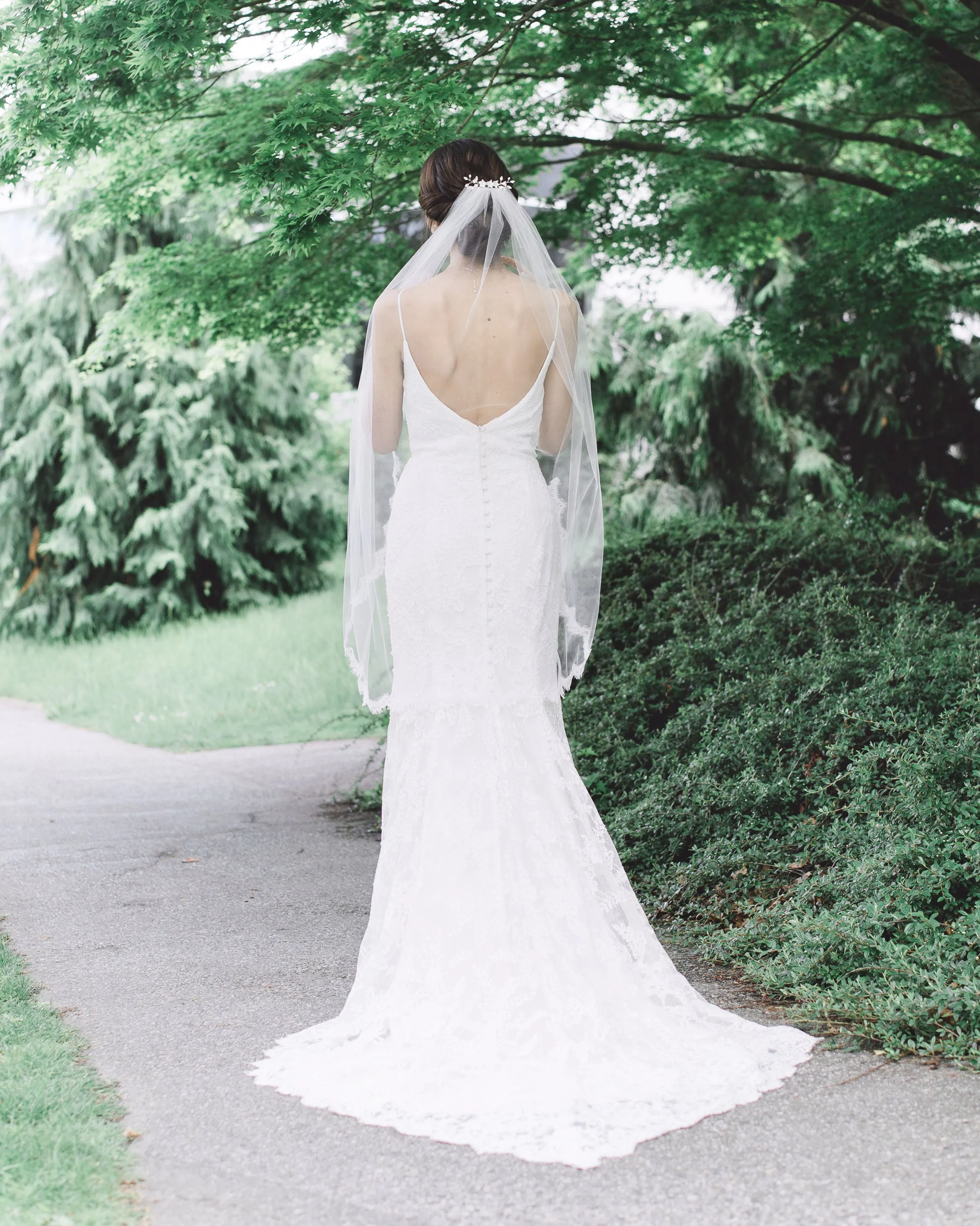 Wisteria Fingertip Veil