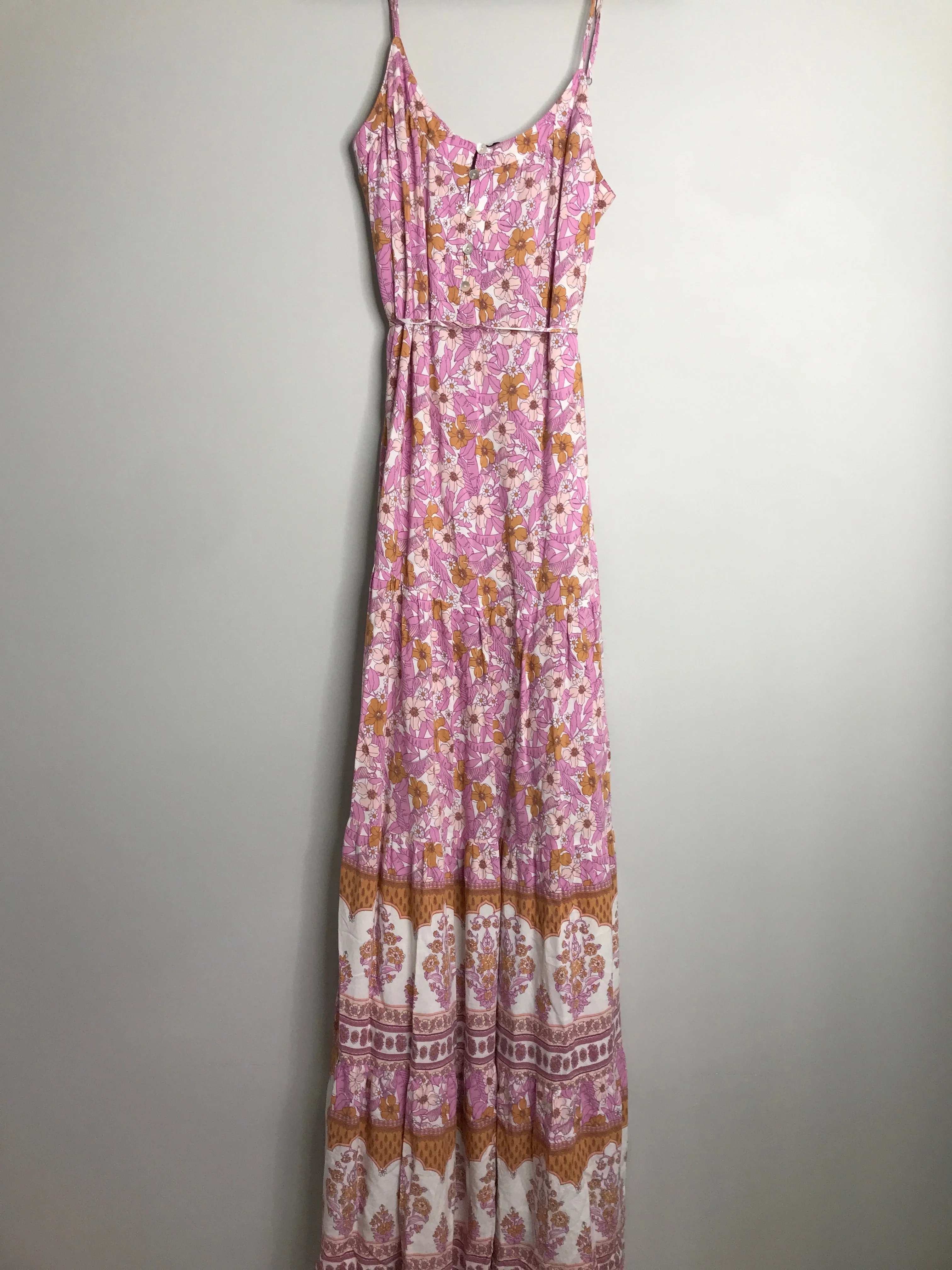 Womens Size XL Misses Pink Aakaa Dress